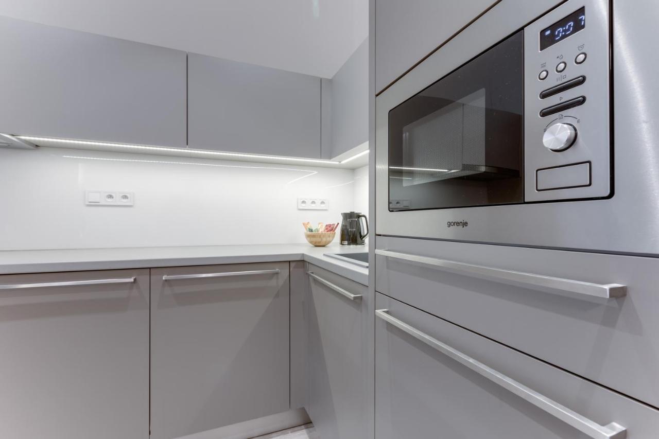 Lampi Aparthotel プラハ エクステリア 写真