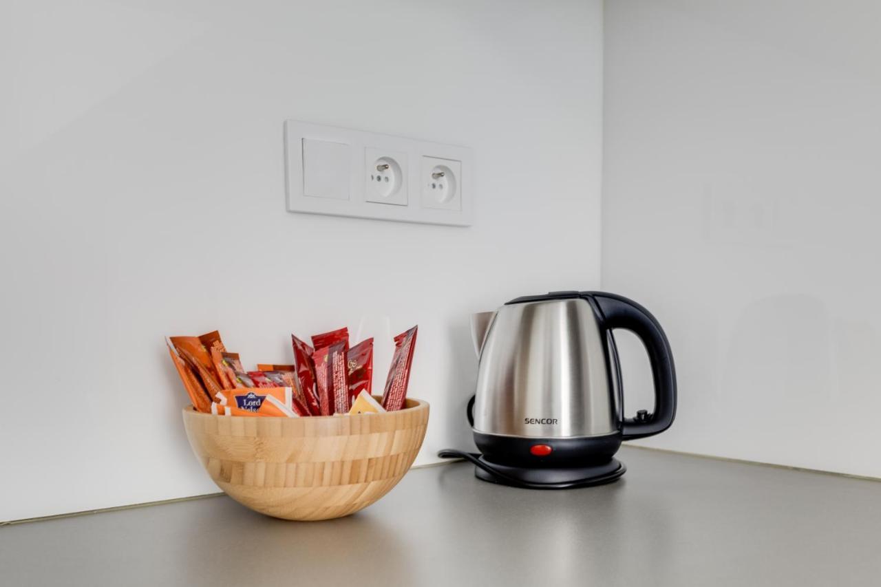 Lampi Aparthotel プラハ エクステリア 写真